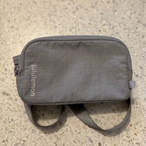 Lululemon Athletica Charcoal Belt Bag